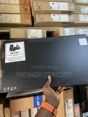 New Laptop HP Envy 17 32GB Intel Core Ultra 7 SSD 1T