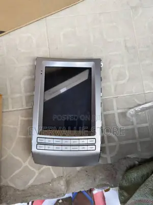 Hyundai Veracruz Ix55 Tesla Android Player + Reverse Camera