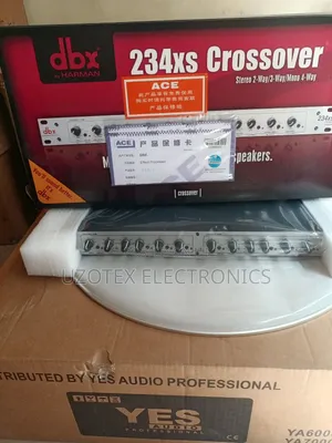 DBX Cross Over 234xs