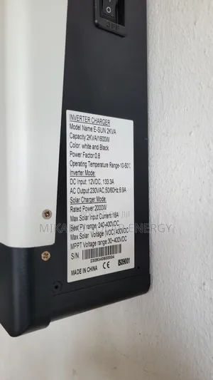 2kva 12v Sako Hybrid Inverter With 10years Warranty