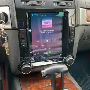 Volkswagen Touareg 2002-2011 Tesla Android + Reverse Camera
