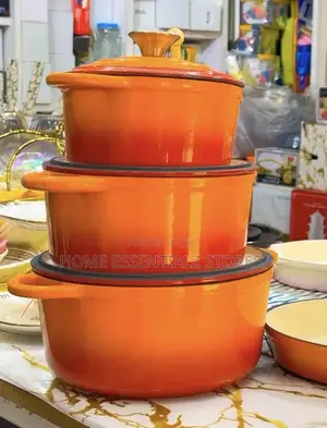 Cast Iron Pots Set