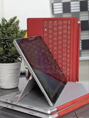 Laptop Microsoft Surface Pro 3 8GB Intel Core I3 SSD 256GB