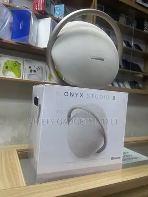 Studio 8 Open Box