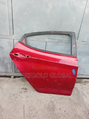 Elantra 2013 Model Door