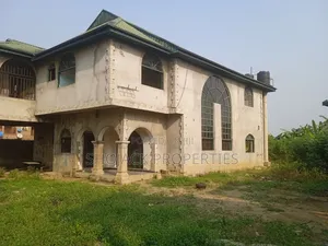 6bdrm Duplex in Iwofe, Rumueprikom for sale