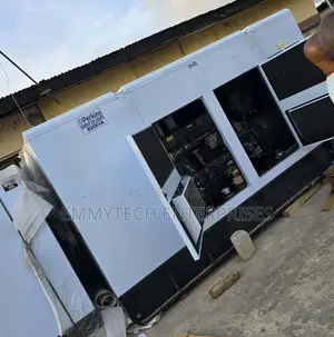 Sp800kva Perkins Diesel Soundproof Generator 2years Wty