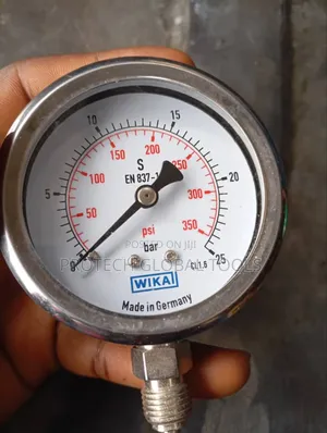25 Bar 2.5" Face Pressure Guage