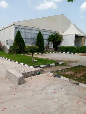 1000 Capacity Event Hall