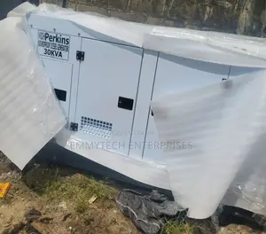 Perkins England Diesel Soundproof Gen Sp30kva 100%Copper Coi