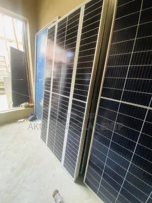 610watts 144cells Original Canadian Mono Crystalline Solar Panels