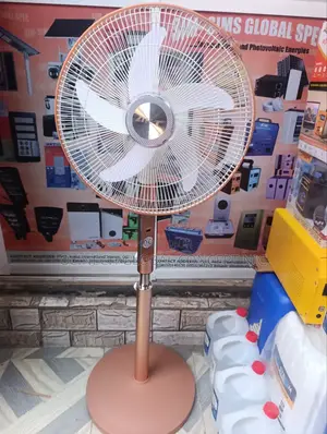 18 Inches Akt Reachable Standing Fan