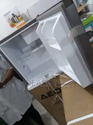 Compact Hisense Refrigerator 44l – Low Energy, Low Noise