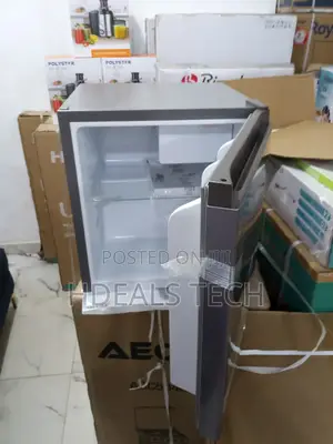 Hisense Ref045dr – Space-Saving Mini Fridge 44l