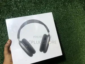 Apple Airpods Max 2nd (Gen) Noise Canceling Headphones!