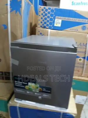 Chill in Style – Hisense 44l Mini Fridge Ref045dr