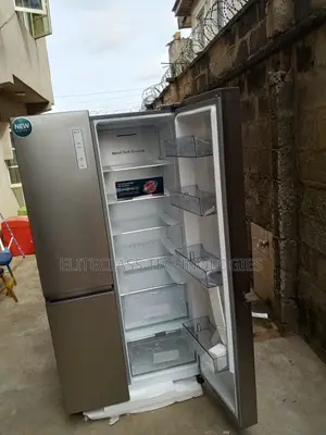 Brand New Hisense 634l Side by Side Refrigerator Rs-87w