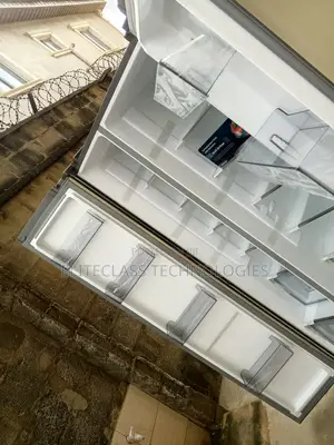 Power Efficient Cooling 634l Side by Side Refrigerator