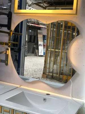 60×60cm Apple  Mirror There Light