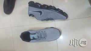 Nike Juggling Sneakers