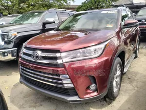 Toyota Highlander 2015 Red