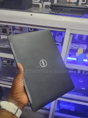 Laptop Dell Latitude 7390 16GB Intel Core I7 SSD 256GB