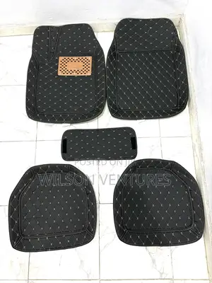 High Quality Universal Tiles Leather Car Foot Mat