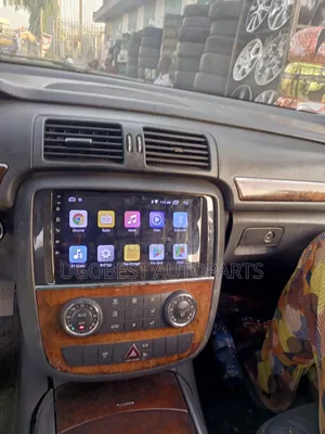 R Class Mercedes Android Screen ( R350/ R300/ R320/ R280)