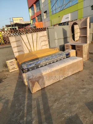 Brand New King Size Bed With Accessories
