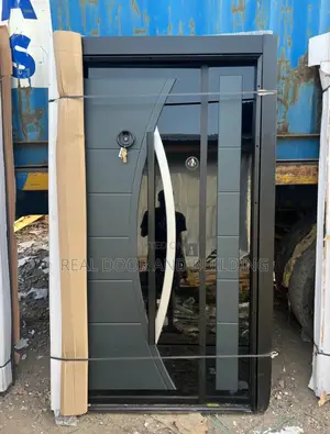 High Quality Turkish Luxury 4ft Entrance Door.