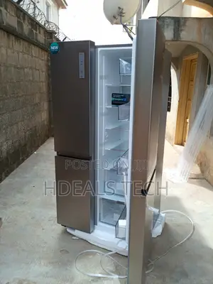 Hisense 634l Family Size Side-by-Side Refrigerator – Rs-87ws