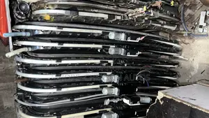 All Kinds of Motor Sunroof Glass Available