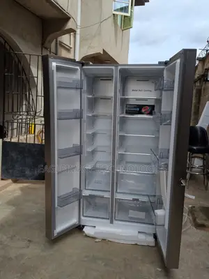 Family-Sized Hisense 87ws Refrigerator-for Large Homes