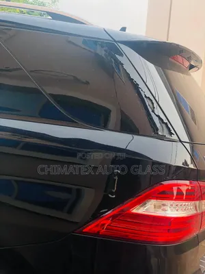Ml350 2013 Side Vent Glass Available We Deliver