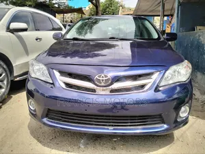 Toyota Corolla 2013 Blue