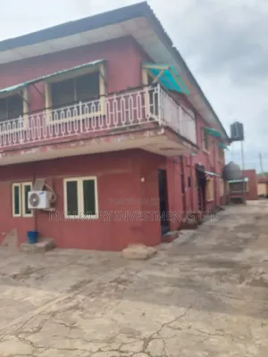 3bdrm House in Oshodi for sale