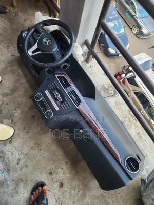 C300 2013 Complete Dashboard With Steering Wheel