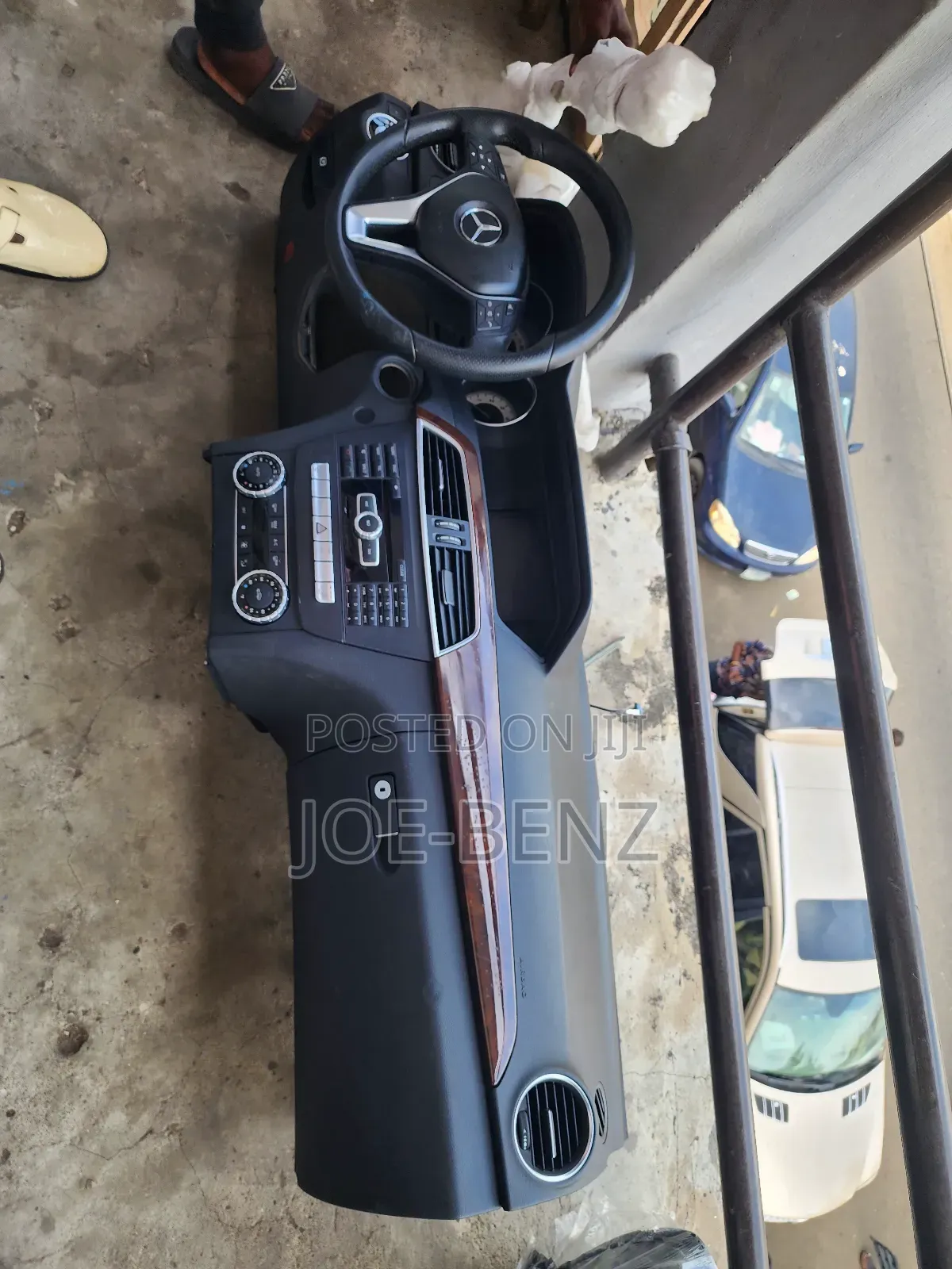 C300 2013 Complete Dashboard With Steering Wheel