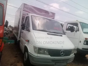 Mercedes Truck
