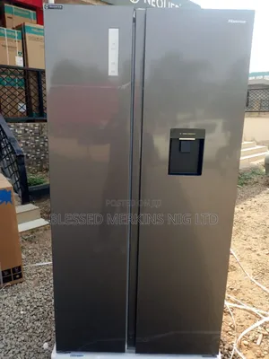 Hisense Side by Side Fridge With Water Dispenser 529litres