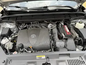 Toyota Highlander Limited AWD 2020 Silver