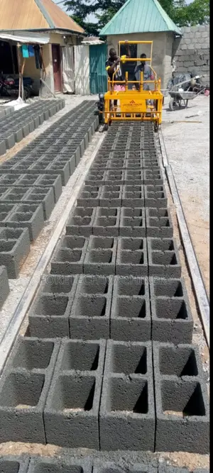 Mobile Block Molding Machine (Egg Layer)