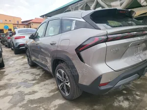 New Geely Galaxy L7 1.5 Hybrid AWD 2024 Gray