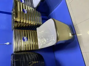 Luxury Gold Hat Watercloset