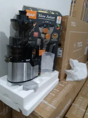 Sturdy Raf R.2857 Juicer- Stable Operation