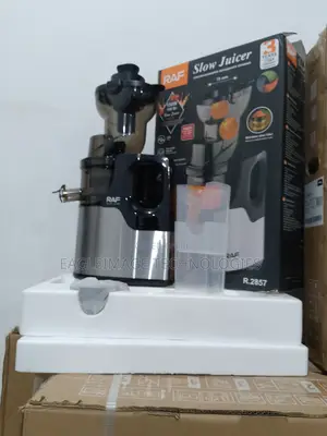 Cold-Press Raf R.2857 Juicer - Nutrient Retention