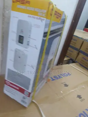 Qasa 5000kva Avra-Pro Wall Mount Stabilizer/Regulator