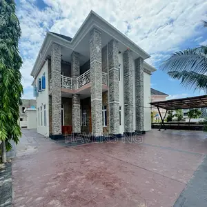 5bdrm Duplex in Lekki Phase 1 for sale