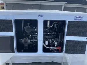 Original England Perkins Soundproof Diesel Generator 200kva