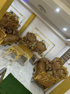 Royal Exclusive Excutive Majesty Gold Colour Royal